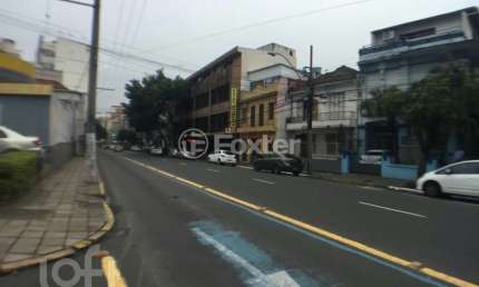Casa com 5 quartos à venda na Avenida Cristóvão Colombo, 168, Floresta, Porto Alegre, 650 m2 por R$ 1.390.000