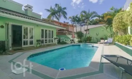 Casa com 2 quartos à venda na Rua Walir Zottis, 252, Jardim Itu Sabará, Porto Alegre, 292 m2 por R$ 1.497.990