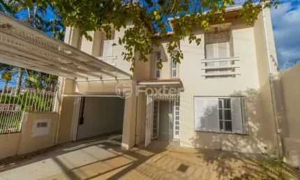 Casa com 3 quartos à venda na Rua dos Guenoas, 1100, Guarujá, Porto Alegre, 150 m2 por R$ 572.000