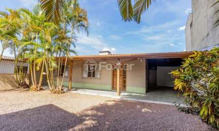 Casa com 2 quartos à venda na Rua Antônio Cezar Balejos Dauninheimer, 105, Mário Quintana, Porto Alegre, 150 m2 por R$ 229.000