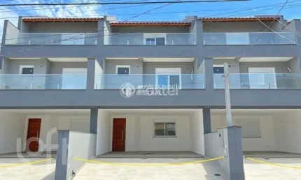 Casa com 3 quartos à venda na rua guatambu, 481, hípica, porto alegre, 138 m2 por r$ 999.000