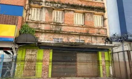 Prédio à venda na Rua Siqueira Campos, 890, Centro Histórico, Porto Alegre, 327 m2 por R$ 1.100.000