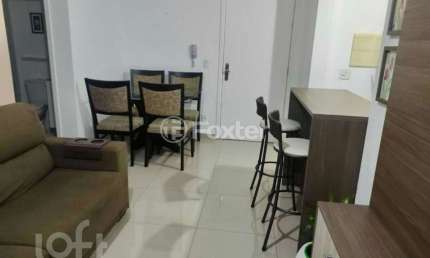 Apartamento com 2 quartos à venda na Rua Professora Silvia Síeben Meotti, 84, São José, Canoas, 50 m2 por R$ 255.000