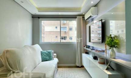 Apartamento com 2 quartos à venda na Rua Professora Silvia Síeben Meotti, 84, São José, Canoas, 50 m2 por R$ 299.000
