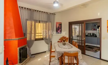 Casa com 3 quartos à venda na Rua Corrêa de Mello, 768, Sarandi, Porto Alegre, 237 m2 por R$ 750.000