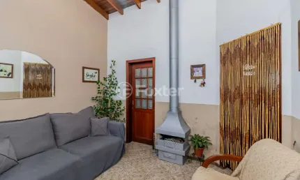 Casa com 3 quartos à venda na Rua José Ferreira Jardim, 308, Santa Rosa de Lima, Porto Alegre, 120 m2 por R$ 290.000