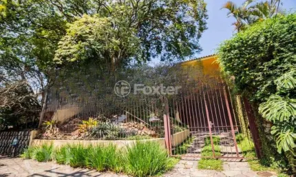 Casa com 3 quartos à venda na Rua João Paetzel, 551, Chácara das Pedras, Porto Alegre, 222 m2 por R$ 1.547.000