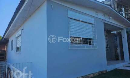 Casa com 3 quartos à venda na Beco F, 191, Ipanema, Porto Alegre, 403 m2 por R$ 310.000