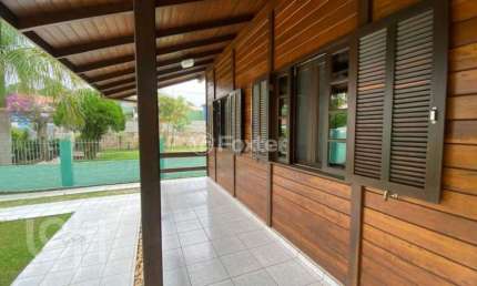 Casa com 3 quartos à venda na Servidão Holegário José da Luz, 110, Ingleses do Rio Vermelho, Florianópolis, 80 m2 por R$ 1.200.000