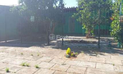 Casa com 2 quartos à venda na Rua Piauí, 85, Vila Fátima, Cachoeirinha, 300 m2 por R$ 270.000
