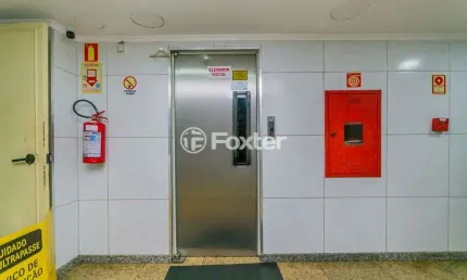Apartamento com 2 quartos à venda na Rua Professor João de Souza Ribeiro, 859, Humaitá, Porto Alegre, 58 m2 por R$ 200.000