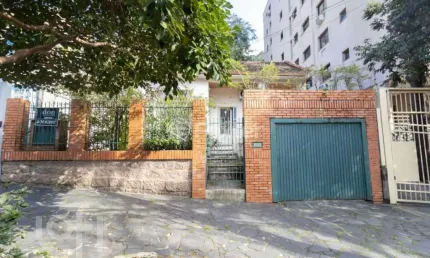 Casa com 4 quartos à venda na rua luzitana, 1221, higienópolis, porto alegre, 120 m2 por r$ 990.000
