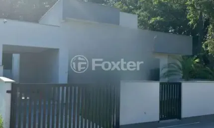 Casa com 3 quartos à venda na rua aveiro, 141, forquilhas, são josé, 151 m2 por r$ 855.000