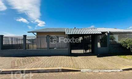 Casa com 3 quartos à venda na Rua Bruno Dienstmann, 232, Boa Saúde, Novo Hamburgo, 91 m2 por R$ 520.000