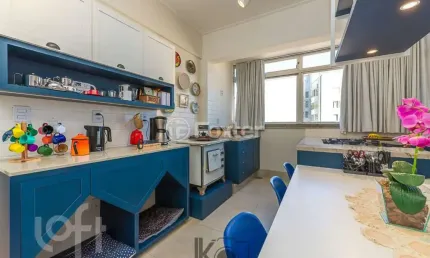 Apartamento com 4 quartos à venda na Avenida Independência, 802, Independência, Porto Alegre, 206 m2 por R$ 1.205.000