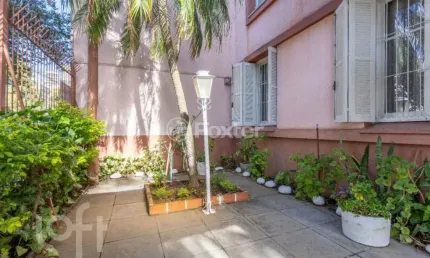 Apartamento com 2 quartos à venda na rua comendador azevedo, 545, floresta, porto alegre, 75 m2 por r$ 280.000