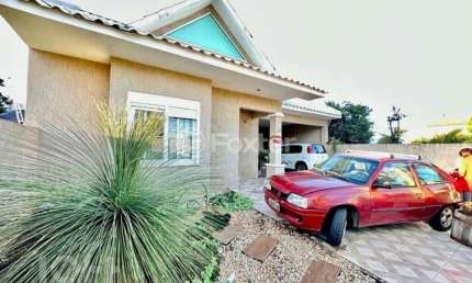 Casa com 3 quartos à venda na Rua Castro Alves, 516, Niterói, Canoas, 166 m2 por R$ 1.350.000