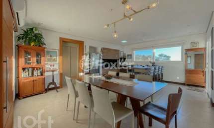 Casa com 4 quartos à venda na Rua Rádio e TV Gaúcha, 59, Santa Tereza, Porto Alegre, 339 m2 por R$ 2.200.000