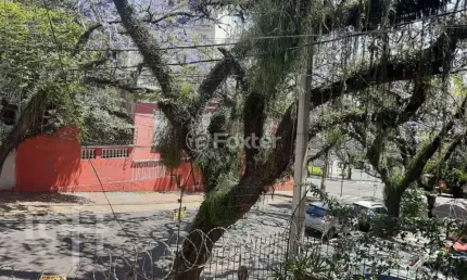 Apartamento com 2 quartos à venda na rua garibaldi, 812, independência, porto alegre, 65 m2 por r$ 260.000