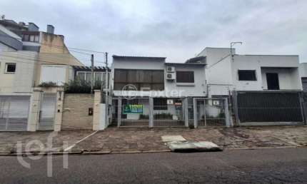 Casa com 4 quartos à venda na Rua Luzitana, 824, Higienópolis, Porto Alegre, 344 m2 por R$ 1.380.000