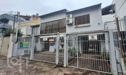 Casa com 4 quartos à venda na rua luzitana, 824, higienópolis, porto alegre, 344 m2 por r$ 1.380.000