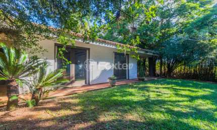 Casa com 4 quartos à venda na Avenida Jacuí, 645, Cristal, Porto Alegre, 360 m2 por R$ 2.185.000