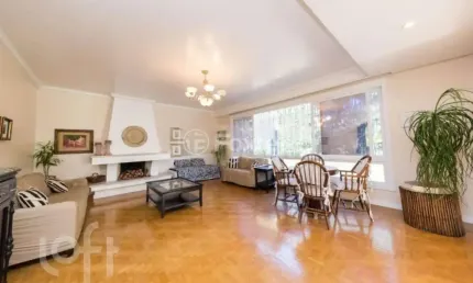 Casa com 5 quartos à venda na Rua Desembargador Hugo Candal, 230, Três Figueiras, Porto Alegre, 470 m2 por R$ 2.490.000