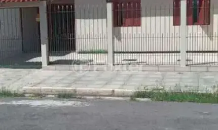 Casa com 3 quartos à venda na Travessa Piratini, 34, Vila Jardim América, Cachoeirinha, 200 m2 por R$ 477.000