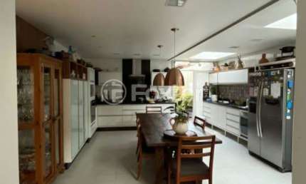 Casa com 4 quartos à venda na Avenida Vinícius de Moraes, 278, Córrego Grande, Florianópolis, 187 m2 por R$ 2.495.000