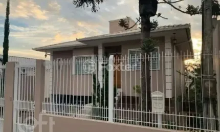 Casa com 3 quartos à venda na Rua José Luiz Vieira, 86, Jardim Atlântico, Florianópolis, 214 m2 por R$ 1.300.000