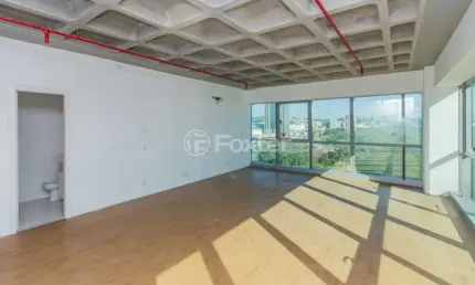 Sala comercial com 1 sala à venda na avenida ipiranga, 40, praia de belas, porto alegre, 53 m2 por r$ 745.000