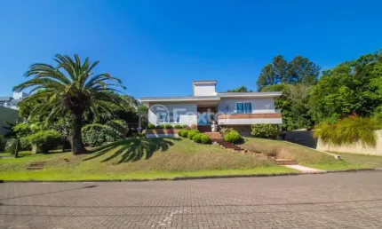 Casa em condomínio fechado com 3 quartos à venda na Avenida Senador Salgado Filho, 8450, São Lucas, Viamão, 255 m2 por R$ 2.166.000