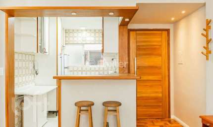 Apartamento com 2 quartos à venda na Avenida Independência, 562, Independência, Porto Alegre, 55 m2 por R$ 390.000