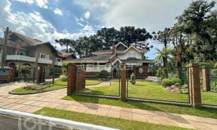 Casa com 4 quartos à venda na Rua Bruno Ernesto Riegel, 792, Ipê Amarelo, Gramado, 259 m2 por R$ 3.700.000