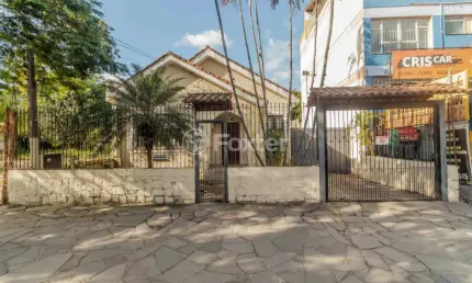 Casa com 3 quartos à venda na Rua Santa Flora, 1460, Nonoai, Porto Alegre, 156 m2 por R$ 535.000