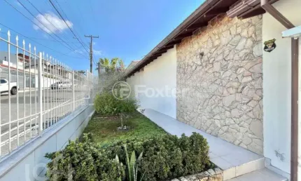 Casa com 3 quartos à venda na Rua Nove de Julho, 645, Ipiranga, São José, 160 m2 por R$ 889.000