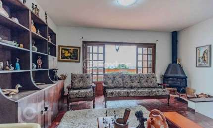Casa com 3 quartos à venda na Rua General Jonathas Borges Fortes, 651, Glória, Porto Alegre, 300 m2 por R$ 630.000