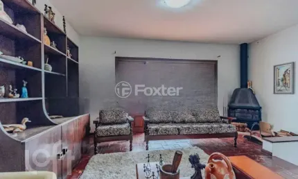 Casa com 3 quartos à venda na Rua General Jonathas Borges Fortes, 651, Glória, Porto Alegre, 300 m2 por R$ 630.000