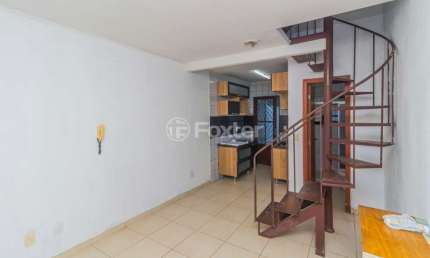 Casa em condomínio fechado com 3 quartos à venda na Avenida Monte Cristo, 100, Vila Nova, Porto Alegre, 60 m2 por R$ 218.000
