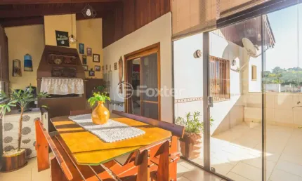 Casa em condomínio fechado com 3 quartos à venda na Rua Coronel Massot, 134, Cristal, Porto Alegre, 19672 m2 por R$ 650.000
