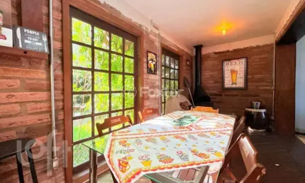 Casa com 4 quartos à venda na rua jóia, 220, vila nova, porto alegre, 200 m2 por r$ 515.000