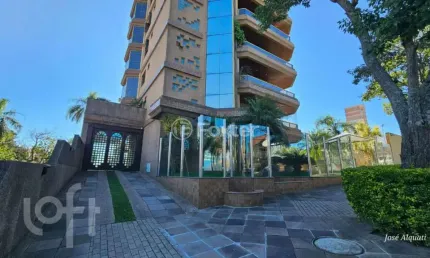 Apartamento com 3 quartos à venda na Rua Caetés, 149, Centro, Canoas, 285 m2 por R$ 990.000