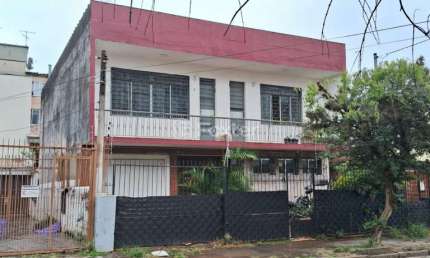 Casa com 3 quartos à venda na Rua Doutor Voltaire Pires, 459, Santo Antônio, Porto Alegre, 277 m2 por R$ 617.500
