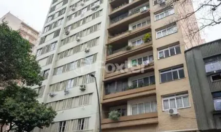 Apartamento com 3 quartos à venda na Rua Duque de Caxias, 1303, Centro Histórico, Porto Alegre, 202 m2 por R$ 670.000