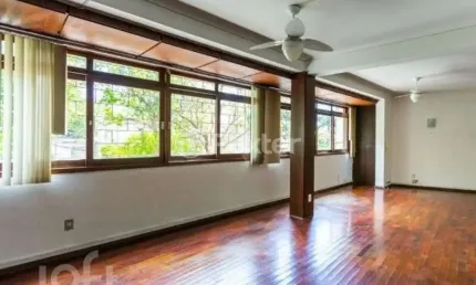 Casa com 3 quartos à venda na Rua Ramiro Barcelos, 80, Floresta, Porto Alegre, 350 m2 por R$ 1.500.000