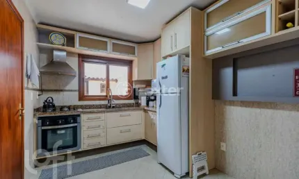 Casa em condomínio fechado com 3 quartos à venda na Avenida da Serraria, 2222, Espírito Santo, Porto Alegre, 110 m2 por R$ 600.000