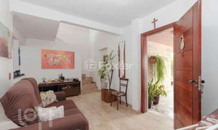 Casa com 4 quartos à venda na Rua das Andorinhas, 173, Igara, Canoas, 200 m2 por R$ 635.999
