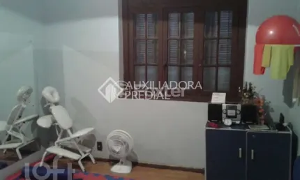 Casa com 3 quartos à venda na rua ernesto alves, 70, floresta, porto alegre, 107 m2 por r$ 332.500