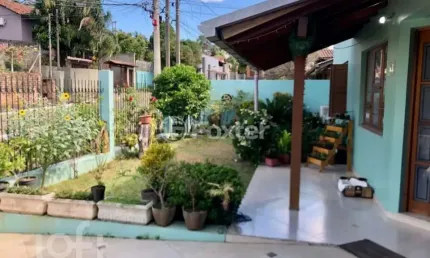 Casa com 3 quartos à venda na Rua Chile, 63, Petrópolis, Novo Hamburgo, 115 m2 por R$ 480.000