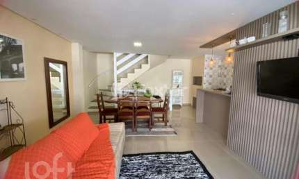 Casa em condomínio fechado com 2 quartos à venda na Rua Torino, 228, Mato Queimado, Gramado, 80 m2 por R$ 650.000